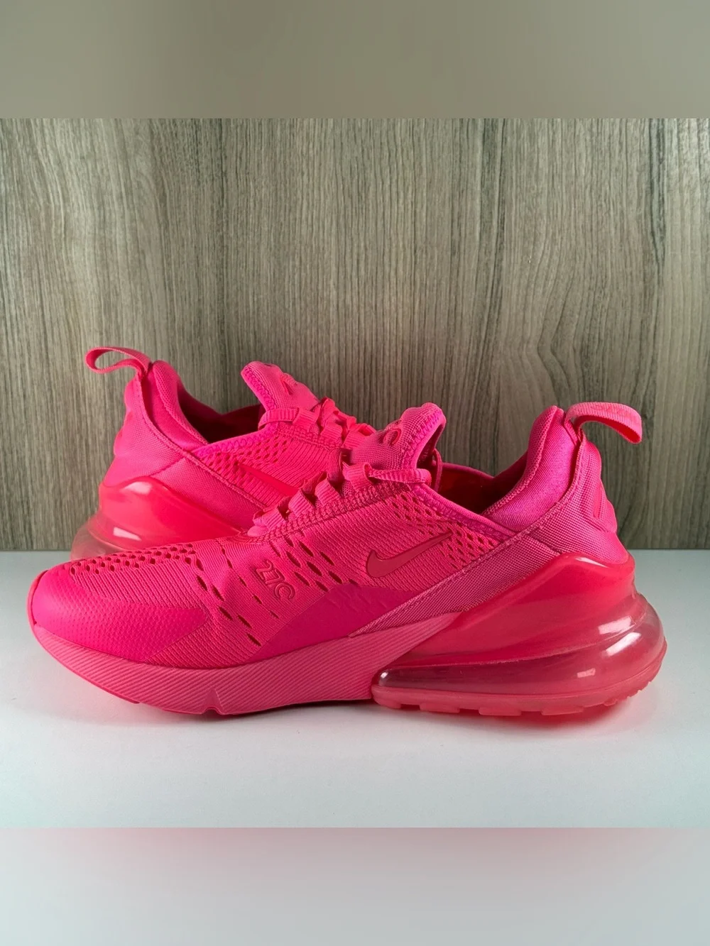 Nike Air Max 270 Bright Triple Pink Running Shoes FD0293-600 Women’s Size 7.5